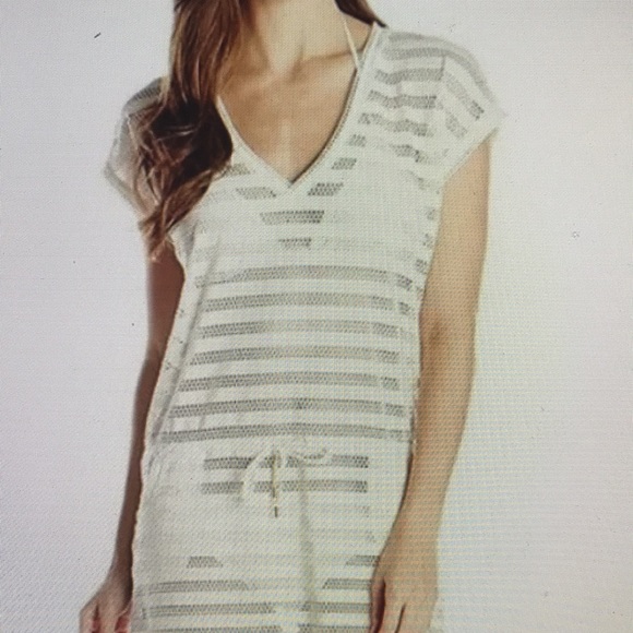 Calvin Klein beach cover up - Picture 1 of 7